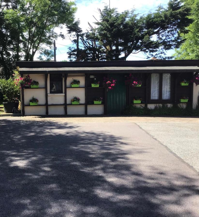 Aran Lodge Bantry Exterior photo